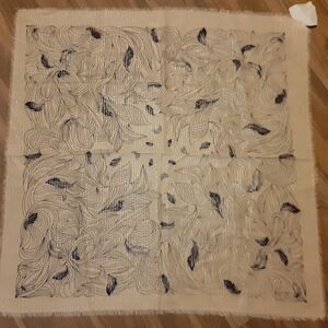 Vintage Traditional Russian Scarf 31" x 31" Beige, Grey & Black Fringe Edging